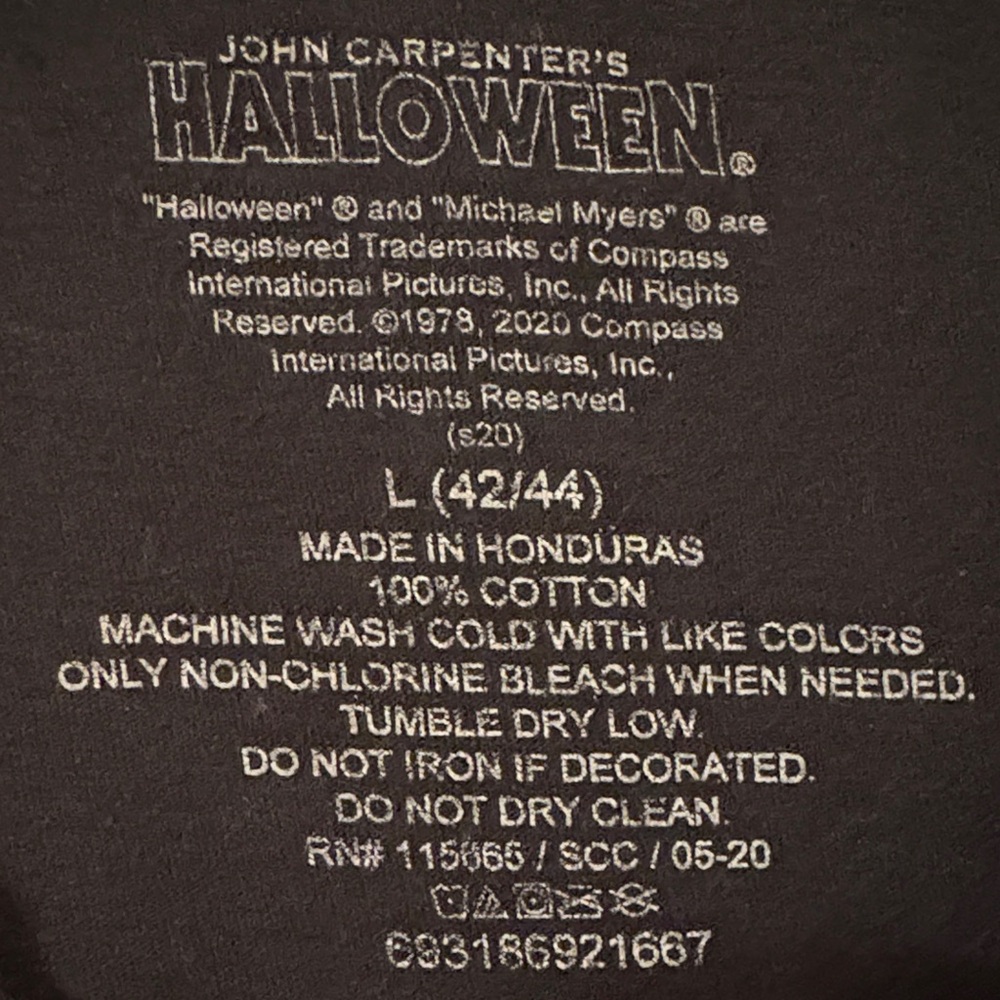 John Carpenter's Halloween Black Graphic Tee Sz: L - Picture 2 of 9